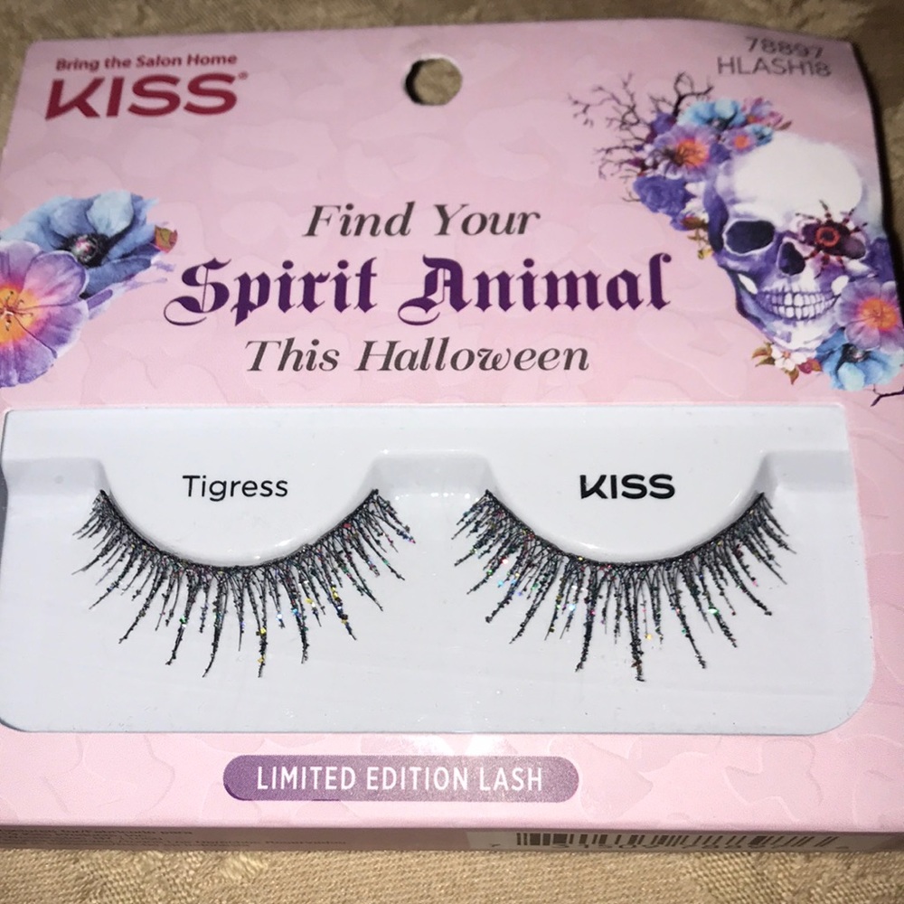 Kiss Fake Eyelashes